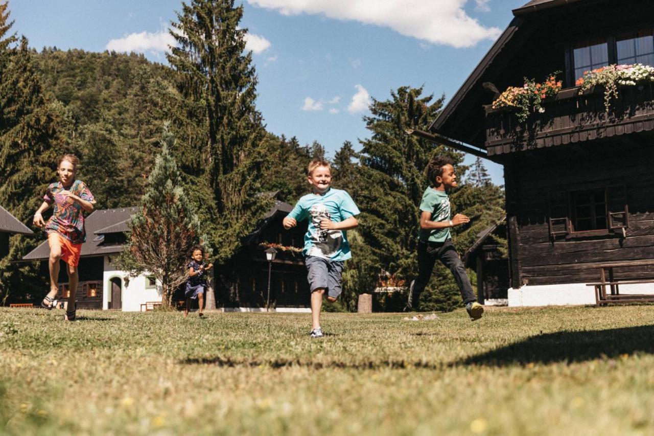 Naturel Hoteldorf Schoenleitn Holiday park